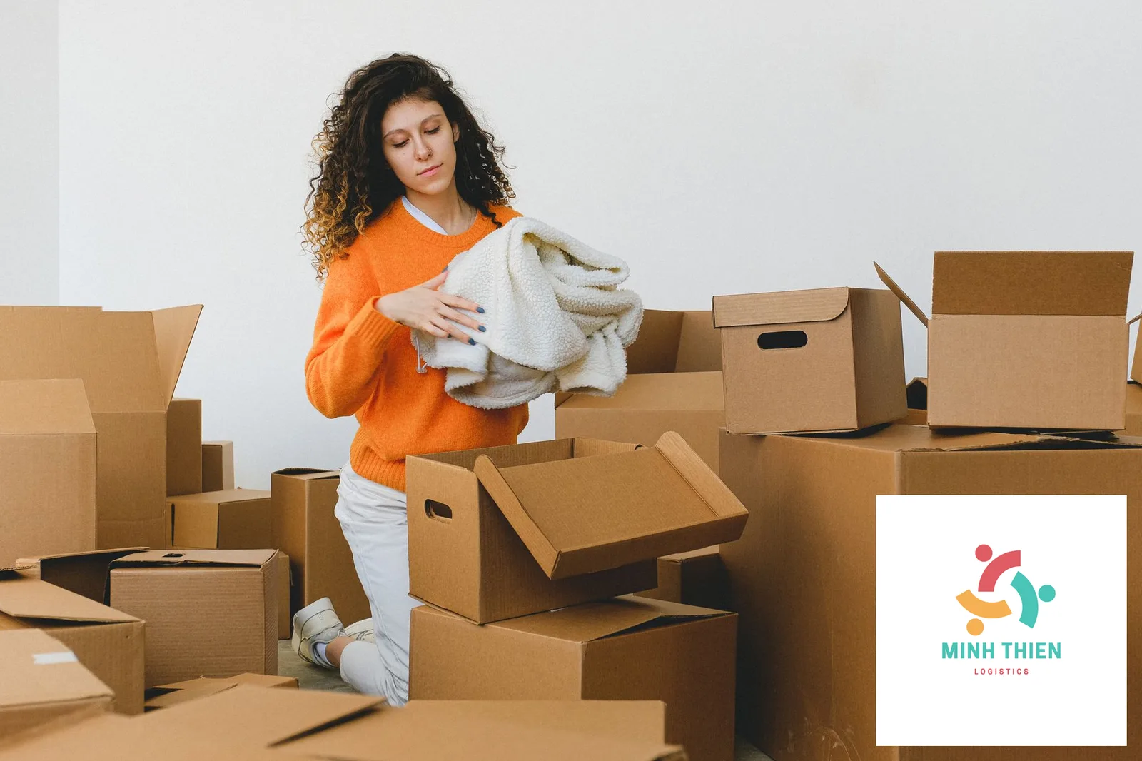 Gửi Mỹ Phẩm Đi Đức: Thủ Tục Hải Quan Và Quy Trình Chi Tiết